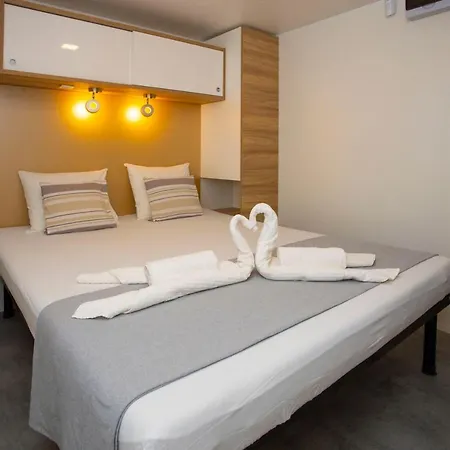 Campingplatz Mobile Basko Polje Tbmrent Baška Voda